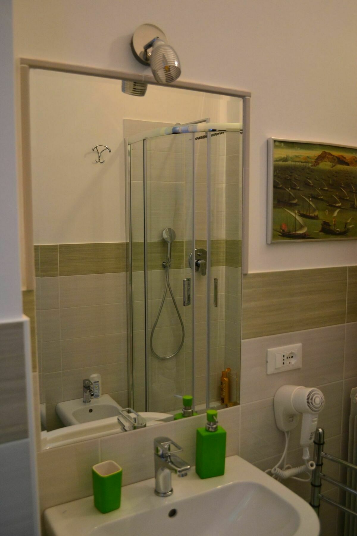 Ariadimare Genoa Luaran gambar